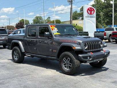 Used 2024 Jeep Gladiator Mojave w/ Convenience Group