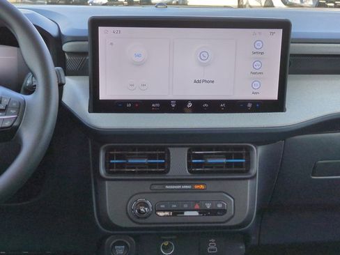 New 2026 Ford Maverick XLT image 18