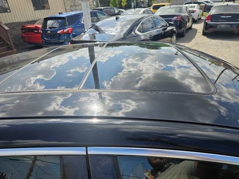 Used 2015 Chevrolet Impala LTZ FWD image 11
