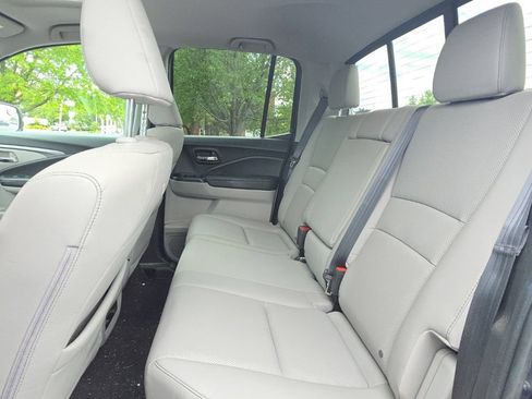 Certified 2023 Honda Ridgeline RTL image 30