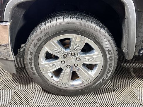 Used 2017 GMC Sierra 1500 SLT image 25