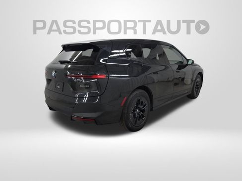 Used 2023 BMW iX xDrive50 w/ Convenience Package AWD/4WD image 7