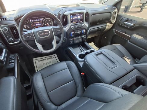 Used 2021 GMC Sierra 1500 SLT w/ SLT Premium Plus Package AWD/4WD image 19
