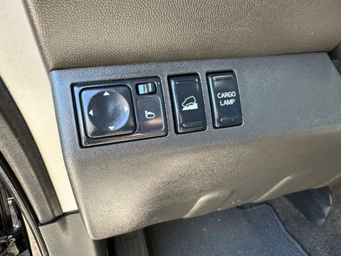 Used 2016 Nissan Frontier SV w/ SV Value Truck Package AWD/4WD image 27