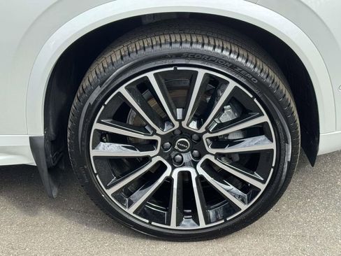 Certified 2026 Volvo XC90 B6 Plus w/ Protection Package AWD/4WD image 6