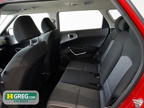 Used 2023 Kia Soul S FWD image 14