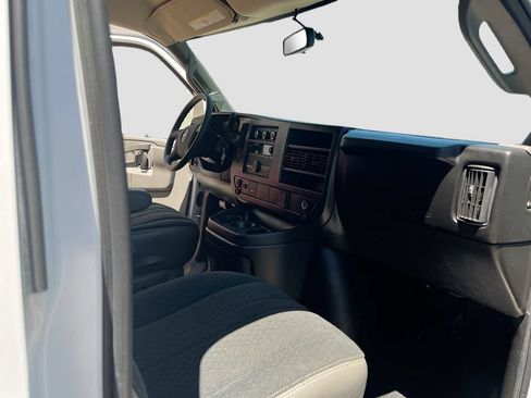 Used 2025 GMC Savana 2500 w/ Driver Convenience Package RWD image 24