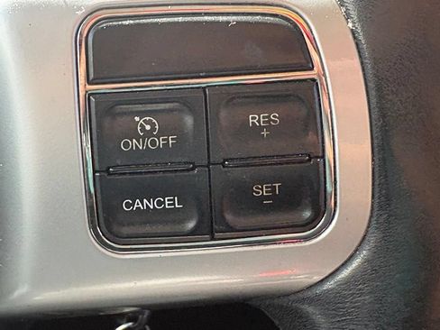 Used 2013 Jeep Wrangler Unlimited Rubicon AWD/4WD image 13