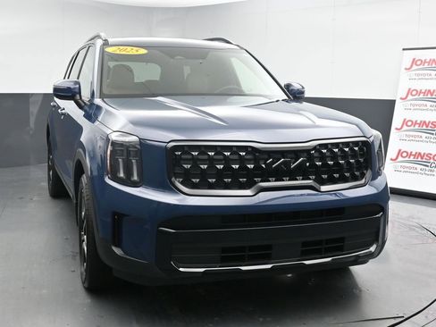 Used 2025 Kia Telluride EX X-Line image 3