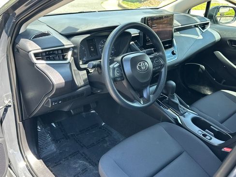 Used 2024 Toyota Corolla LE FWD image 18