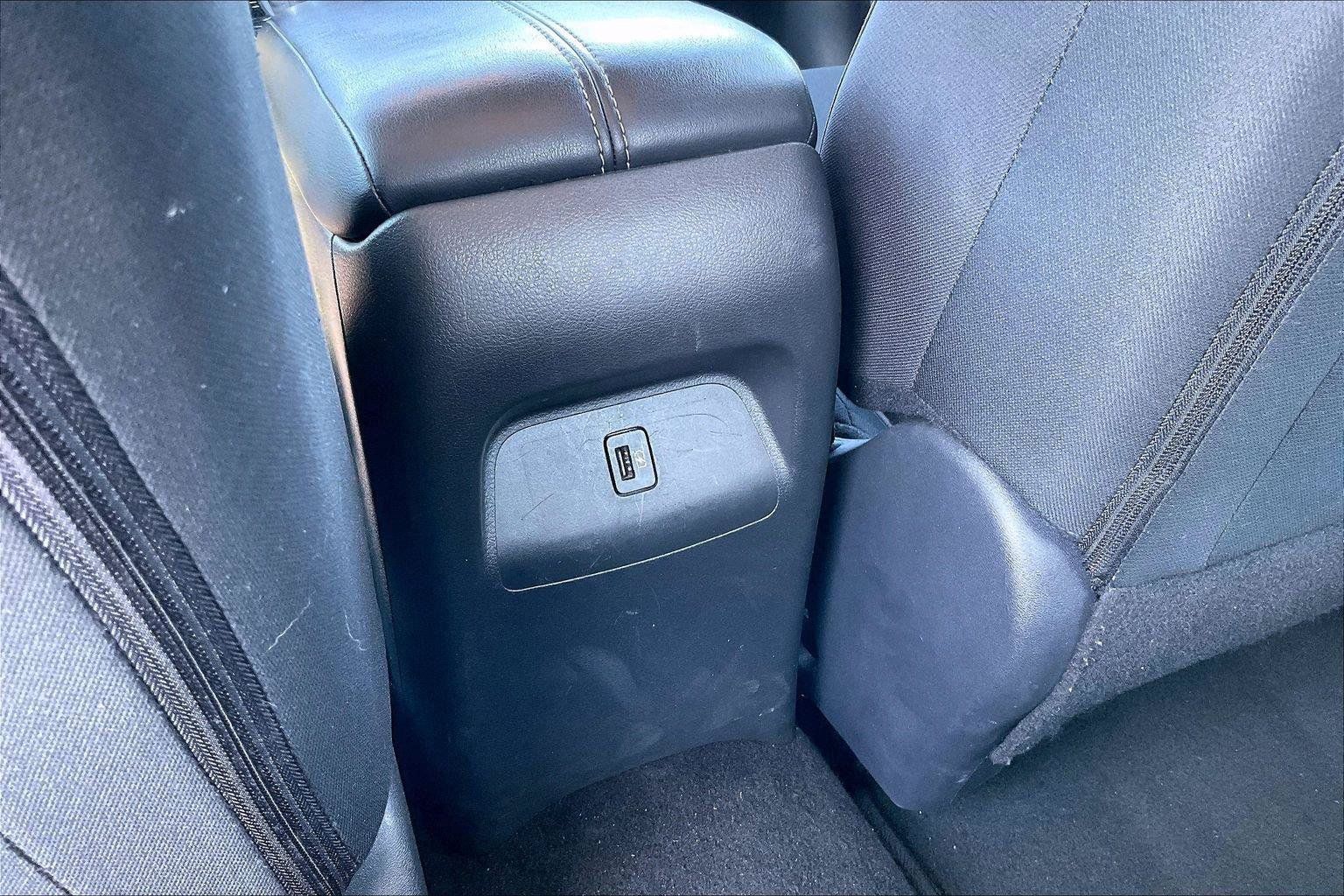 Certified 2025 Nissan Sentra SV w/ Trunk Package FWD image 32