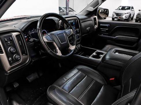 Used 2018 GMC Sierra 1500 Denali w/ Denali Ultimate Package AWD/4WD image 3