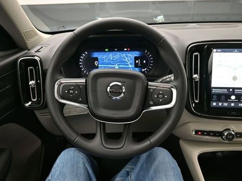 New 2026 Volvo XC40 B5 Plus w/ Climate Package AWD/4WD image 24