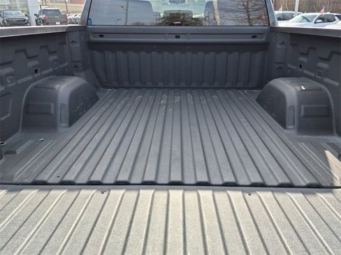 Used 2021 Chevrolet Silverado 1500 LT Trail Boss image 22