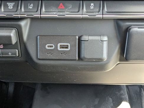 New 2026 Chevrolet Silverado 3500 W/T w/ WT Convenience Package AWD/4WD image 28