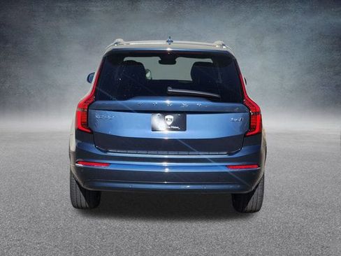 New 2025 Volvo XC90 B6 Plus w/ Protection Package Premier image 6