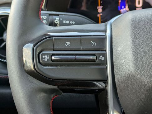 Used 2023 Chevrolet Colorado Z71 w/ Z71 Convenience Package 2 image 14