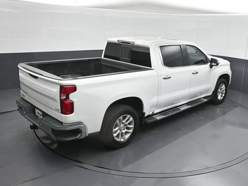 Used 2023 Chevrolet Silverado 1500 LTZ w/ LTZ Convenience Package II AWD/4WD image 39