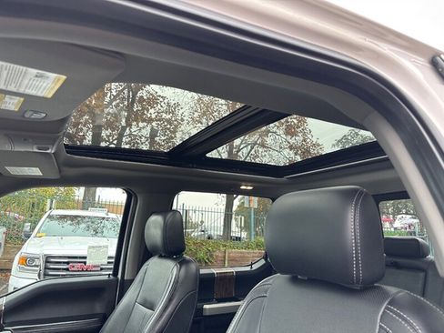 Used 2018 Ford F150 Lariat w/ Equipment Group 502A Luxury image 20