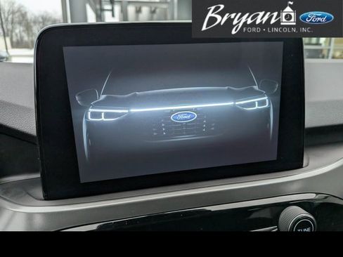 Used 2024 Ford Escape Active w/ Cold Weather Package image 19