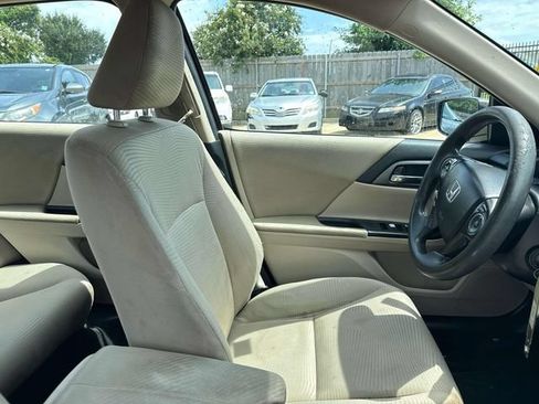 Used 2015 Honda Accord LX image 10