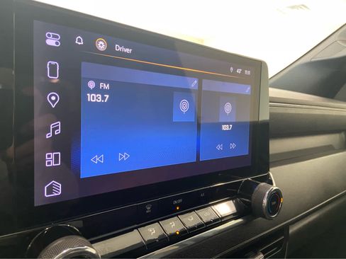 Used 2024 Chevrolet Colorado Trail Boss image 30