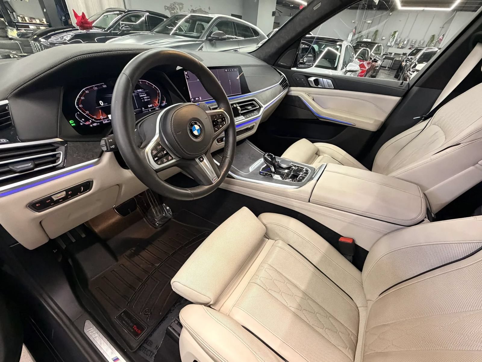 Used 2020 BMW X7 xDrive40i w/ M Sport Package AWD/4WD image 5
