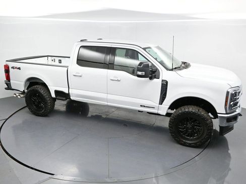 Used 2024 Ford F250 Lariat AWD/4WD image 31