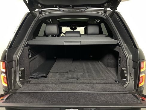 Used 2022 Land Rover Range Rover P525 Westminster Edition image 26