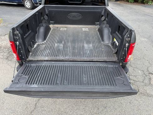 Used 2016 Ford F150 XLT w/ Equipment Group 302A Luxury AWD/4WD image 31