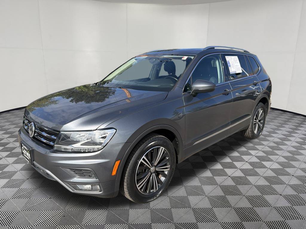 Used 2019 Volkswagen Tiguan SEL w/ 3rd Row Seat Package AWD/4WD image 3