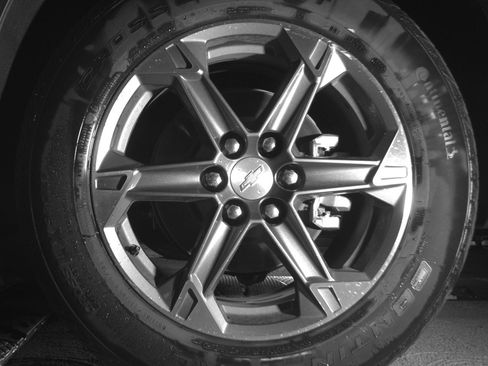 Used 2025 Chevrolet Blazer LT FWD image 14