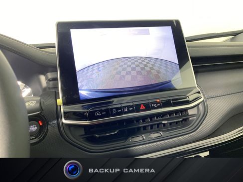 New 2026 Jeep Compass Limited image 3