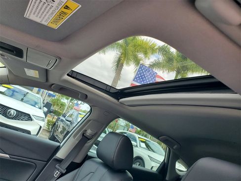 Certified 2023 Acura Integra image 17