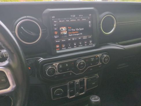 Used 2023 Jeep Wrangler Unlimited Sahara w/ Cold Weather Group image 35