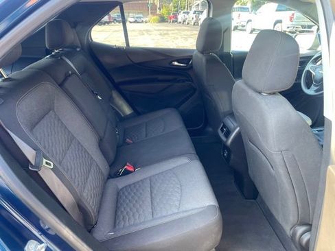 Used 2021 Chevrolet Equinox LT FWD image 32