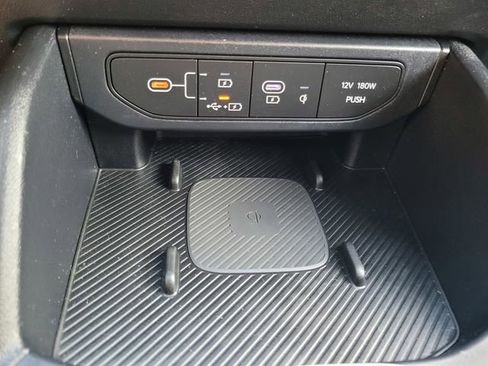 Used 2025 Kia K4 GT-Line w/ GT-Line Premium Package image 25