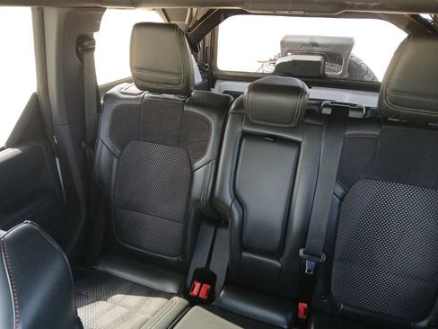 Used 2023 Ford Bronco Raptor AWD/4WD image 12
