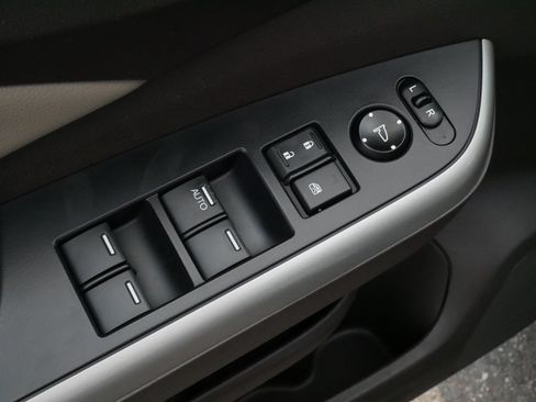 Used 2014 Honda CR-V EX-L image 19