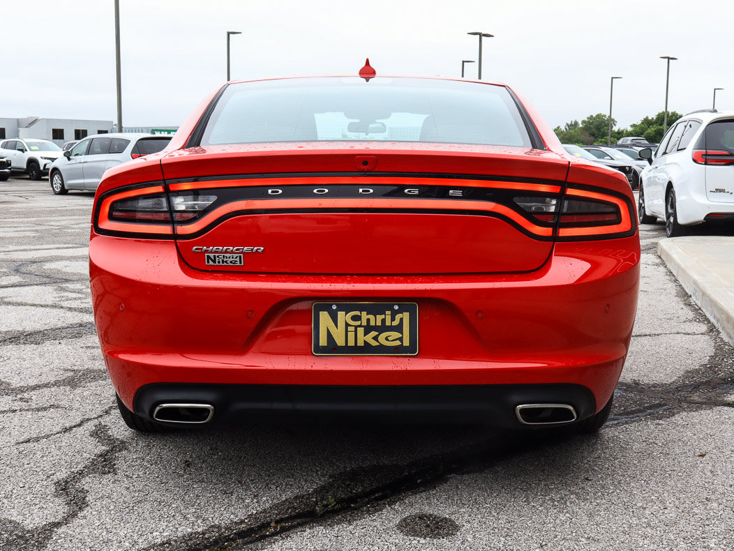 Used 2023 Dodge Charger SXT RWD image 5