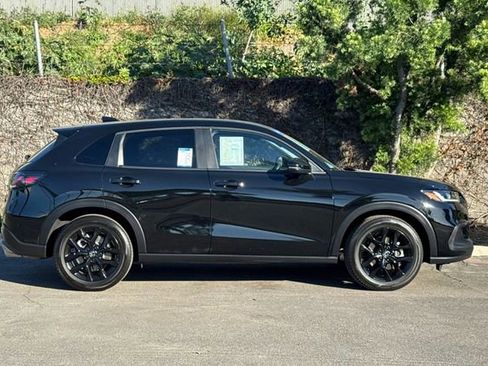 Certified 2024 Honda HR-V Sport image 3