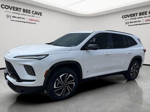 New 2025 Buick Enclave Sport Touring w/ Super Cruise Package image 4