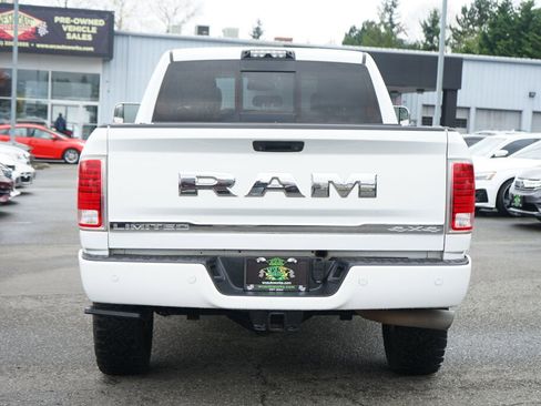 Used 2018 RAM 2500 Limited image 4