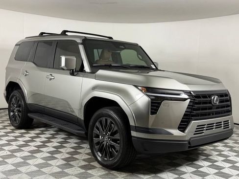 Certified 2025 Lexus GX 550 w/ Accessory Package (2T) AWD/4WD image 11