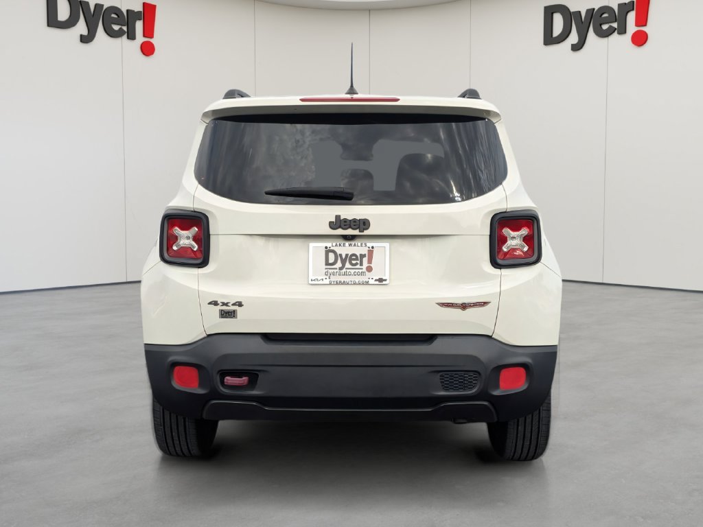 Used 2017 Jeep Renegade Trailhawk w/ Safety & Security Group AWD/4WD image 4