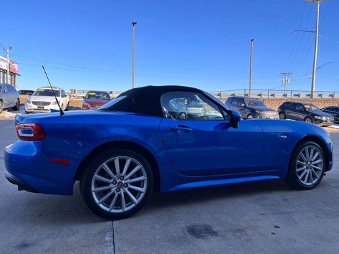 Used 2017 FIAT 124 Spider Lusso image 5