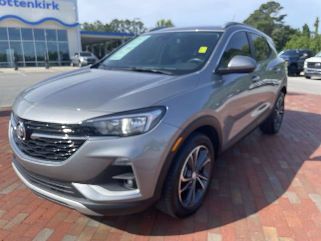 Used 2023 Buick Encore GX Select FWD image 1