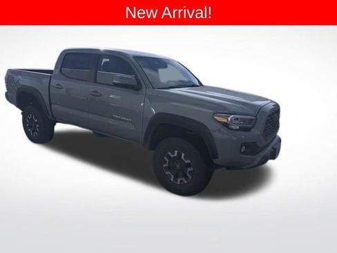 Used 2023 Toyota Tacoma TRD Off-Road w/ Advanced Technology Package image 1