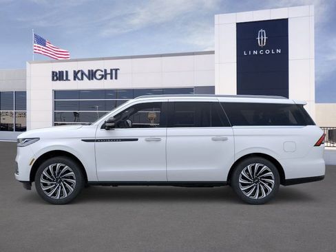 New 2025 Lincoln Navigator L Black Label image 3