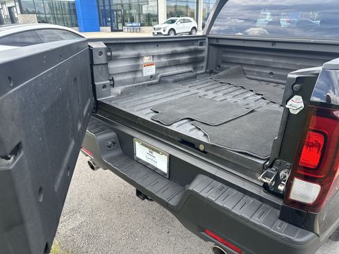 Certified 2023 Honda Ridgeline Sport image 11